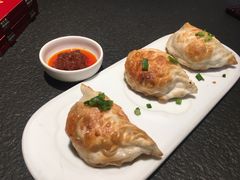 -蝴蝶里·粤菜·点心(滨江龙湖店)