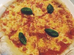 玛格丽特披萨-Twin Tails Brewpub双尾精酿餐吧(八坼店)