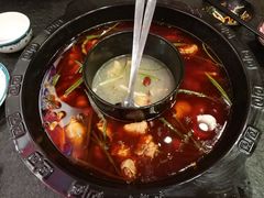 -重庆烧鸡公火锅(簋街店)