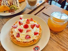 草莓华夫饼-maan coffee漫咖啡(通州店)