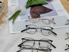 -Eziwish眼镜·蔡司授权店