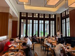 -亚龙湾希尔顿自助餐厅·海鲜·烧烤·沙滩BBQ·现场乐队