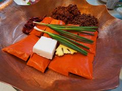 -墨居上隐·院子里火锅(峨眉店)