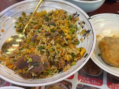 -扬二春炒饭(国庆路总店)