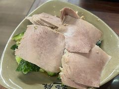 -亮亮面馆(经六路店)