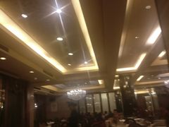 -品悦酒店(三林古镇店)