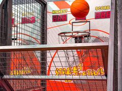 -极限PLAY运动娱乐新世界·团建派对潮玩休闲馆·室内蹦极高空游乐园