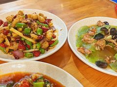 -茅屋大酒店