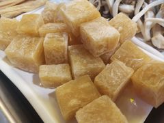 -哈尔滨烧烤·山河村铁锅炖(交大店)