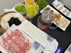 -楼外楼大刀肉传统火锅(西安大路店)