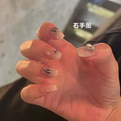 -纤纤玉手美甲美睫美容