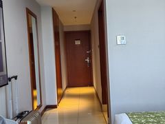 -和颐酒店(广州琶洲会展中心广州塔赤岗地铁站店)