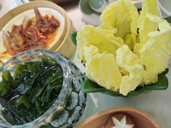 -洪氏嗨捞·广东猪肚鸡·椰子鸡火锅(西咸万象城店)