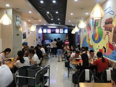 大堂-螺小胖柳州螺蛳粉(钟楼总店)