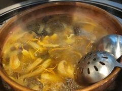 -阿山卓·野生菌火锅·纳西火塘烤肉