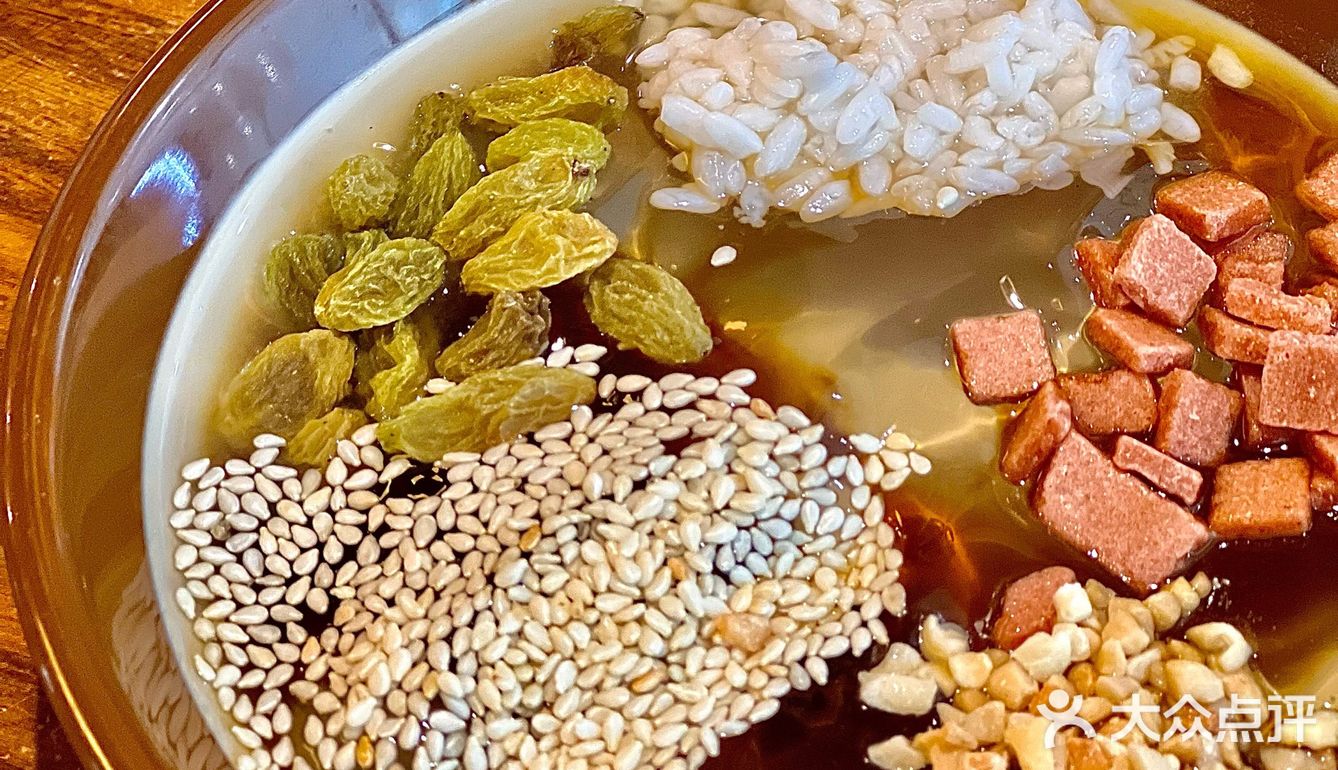 草庐小酒馆🍶终于吃到了比脸盆还大的辣子鸡