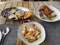 -MONICH牛排融合餐厅(和义大道购物中心店)