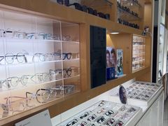 -光明眼镜·蔡司授权(九亭U天地店)