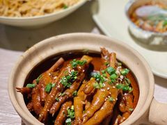 卤鸡爪-巴厘龙虾·榜首油焖大虾(洞庭·艺术洋房店)