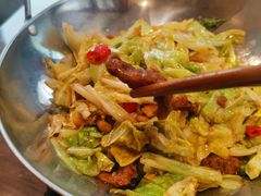 -有红鸡毛店·川菜(建设路店)