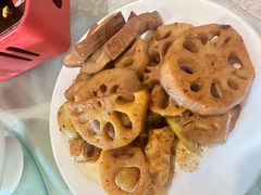 -老鼎万春卤菜(五代传承创始老店)