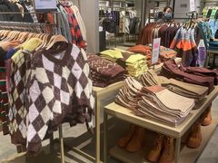 -URBAN REVIVO(北京斯普瑞斯奥特莱斯店)
