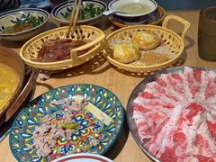 -洱火云南酸菜牛肉火锅(石景山当代商城店)