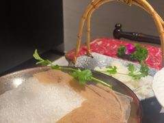 -泓炙颐凤鲜海鲜火锅料理(桐乡店)