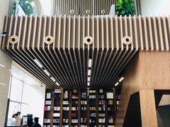 -凤凰国际书城(凤凰广场店)