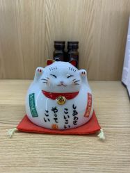 -宥莉·ULLY 痘敏肌•科技皮肤管理中心