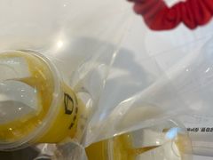 -须尽欢·冰淇淋&中国茶(翔殷路店)