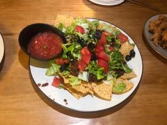 鸡肉奶酪烤玉米片-萨尔瓦多Salvador's