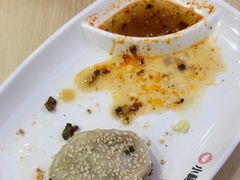 -小杨生煎(金山百联购物中心3楼店)