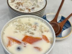 鲜奶银耳炖木瓜-小团圆糖水铺(襄阳南路店)