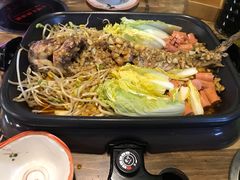 -川渝窈妹纸包鱼·齐齐哈尔烤肉