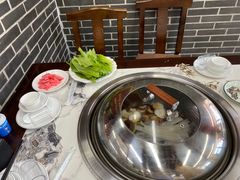 -回头客餐厅·家的味道农家菜·虹鳟鱼·铁锅炖(雁栖湖店)