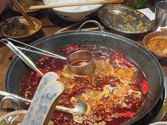 -萍姐火锅·公路夜市(武汉首店)