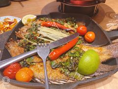 香茅草烤罗非鱼-云海肴·汽锅鸡·云南菜(东坝金隅店)