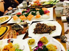 -青瓦餐厅·生鱼片·韩园烤肉(西塔店)