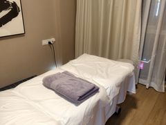 -修申骨雕小颜脊柱骨盆管理产后修复