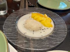 -Sala Thai Restaurant