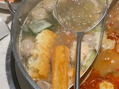 -左庭右院鲜牛肉火锅(浦江欢乐颂店)