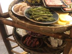 -王婆乔鲜鱼自助火锅(蜀汉路店)
