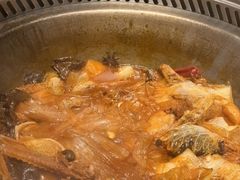 -山河屯铁锅炖鲜鹅·东北菜(开发区一店)