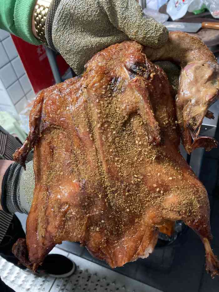 手撕烤鸭(喜洋洋美食城店)-"这家店怎么说呢?