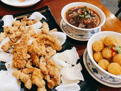 -炉小二铜锅牛蛙•川湘菜(三里屯店)