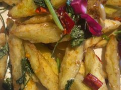 -八府香鸭·啫啫煲(华山路店)