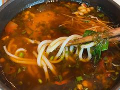 小锅米线-胡麻(静安嘉里店)