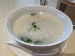 枸杞叶生滚鱼片粥-香乐园·淮扬菜中餐厅·Shang Garden(福田香格里拉店)