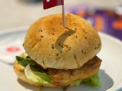 -必胜客(上海新南方商城PH店)